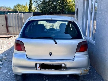 Toyota Yaris, 2000 — photo 3