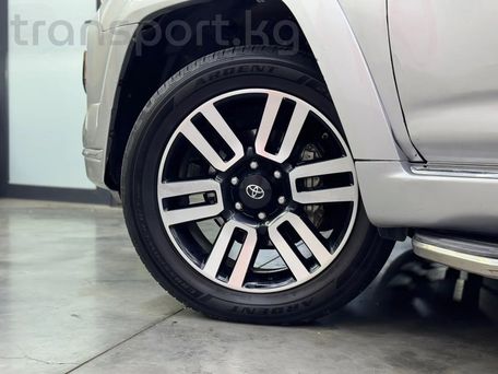 Toyota 4Runner, 2019 — 照片 12