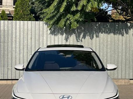 Hyundai Elantra, 2024 — сүрөт 1