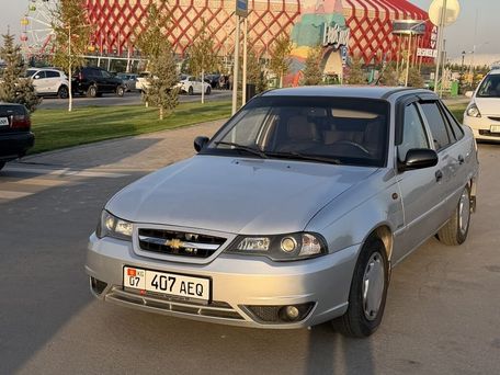 Daewoo Nexia, 2010 — 照片 1