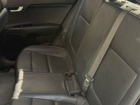 Kia Stonic, 2018 — photo 6