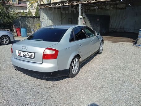 Audi A4, 2002 — 照片 2