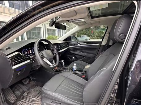 Volkswagen Passat, 2024 — 照片 7