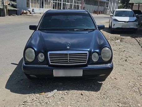 Mercedes-Benz E-Class, 1998 — photo 1