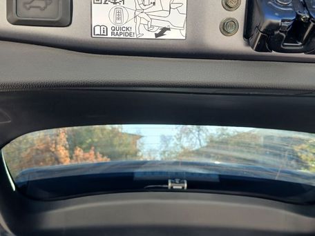 Toyota RAV4, 2022 — photo 9