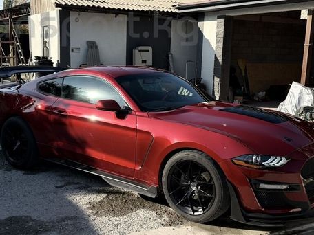 Ford Mustang, 2020 — photo 2