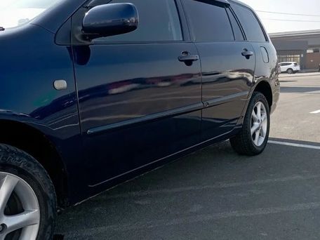 Toyota Corolla, 2004 — photo 3