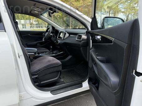 Kia Sorento, 2017 — сүрөт 9