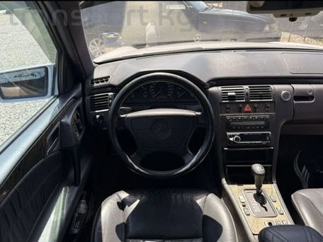Mercedes-Benz E-Класс, 1996 — сүрөт 4