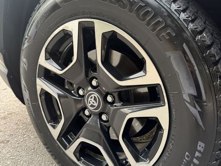 Toyota RAV4, 2020 — сүрөт 11