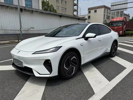 Changan Deepal L07, 2024 — photo 1