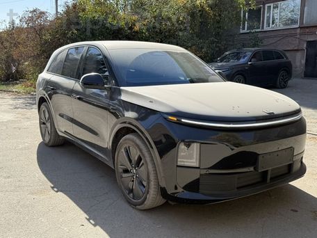 Li Auto (Lixiang) L6, 2024 — photo 2