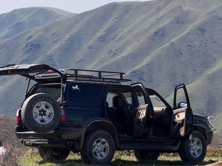 Toyota 4Runner, 1998 — 照片 1