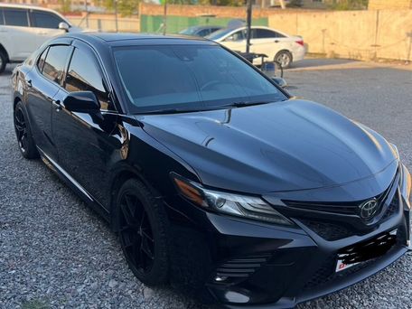 Toyota Camry, 2019 — фото 1