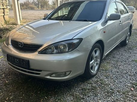 Toyota Camry, 2002 — photo 1