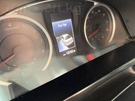 Toyota Camry, 2015 — 照片 3