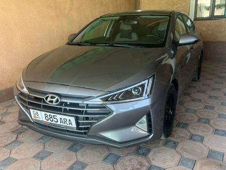 Hyundai Elantra, 2020 — 照片 1