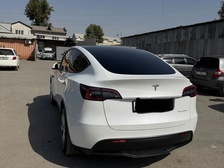 Tesla Model Y, 2021 — сүрөт 4