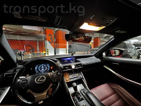 Lexus IS, 2018 — photo 4