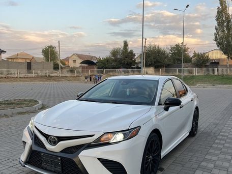 Toyota Camry, 2019 — фото 16