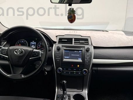 Toyota Camry, 2017 — фото 10