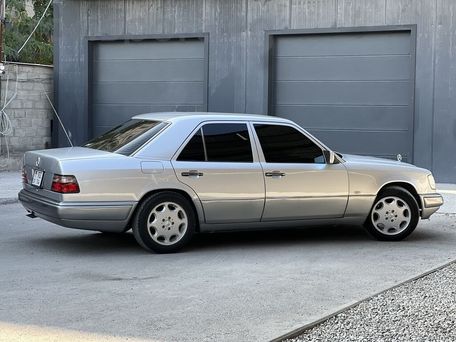 Mercedes-Benz E-Класс, 1995 — photo 3