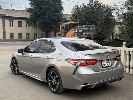 Toyota Camry, 2019 — фото 4