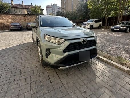Toyota RAV4, 2018 — фото 2