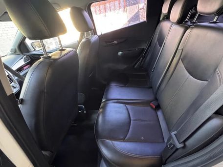 Chevrolet Spark, 2017 — сүрөт 6