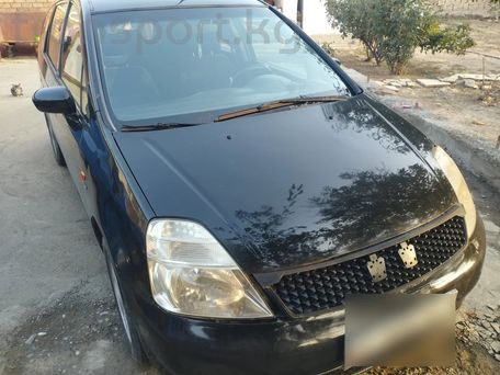 Honda Stream, 2002 — 照片 1