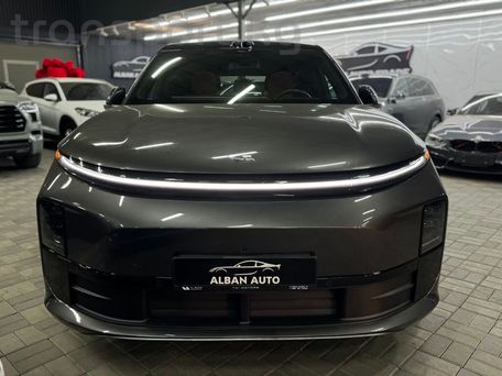 Li Auto (Lixiang) L6, 2025 — 照片 2