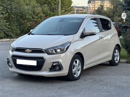 Chevrolet Spark, 2017 — фото 1
