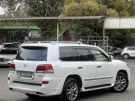 Lexus LX, 2013 — фото 2