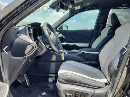 Lexus TX, 2024 — photo 3