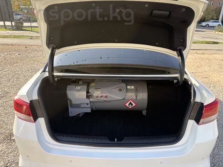 Kia K5, 2016 — photo 9
