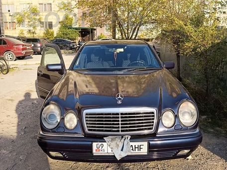 Mercedes-Benz E-Class, 1996 — photo 11