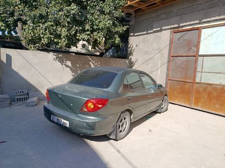 Daewoo Lanos, 2001 — 照片 1
