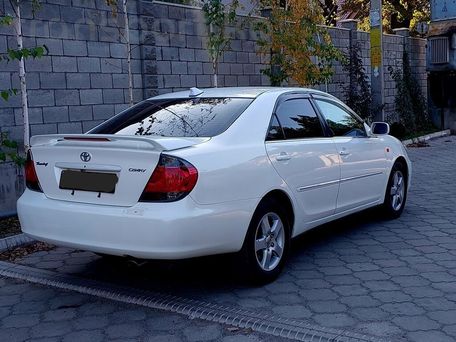 Toyota Camry, 2004 — photo 3