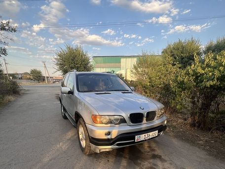 BMW X5, 2002 — 照片 1