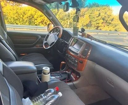 Lexus LX, 2004 — photo 4