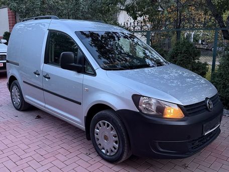 Volkswagen Caddy, 2011 — 照片 1