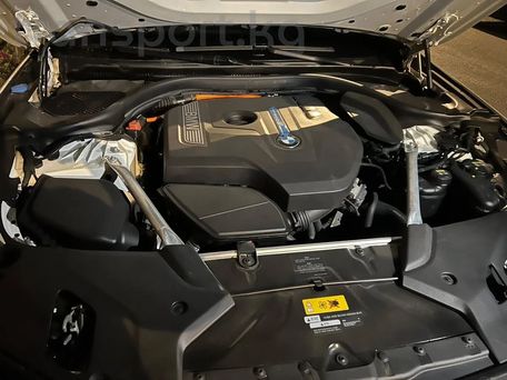 BMW 5 Series, 2020 — photo 5