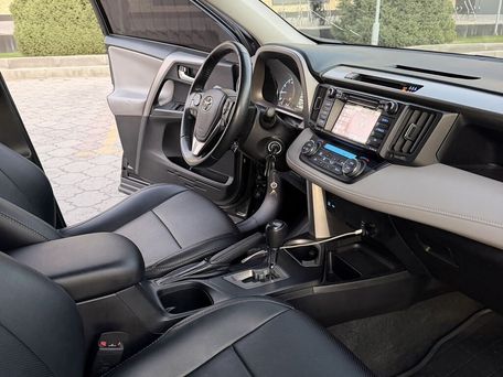 Toyota RAV4, 2017 — 照片 10