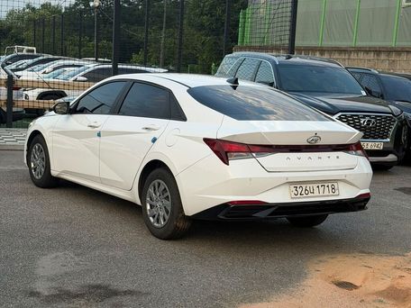 Hyundai Avante, 2021 — photo 1