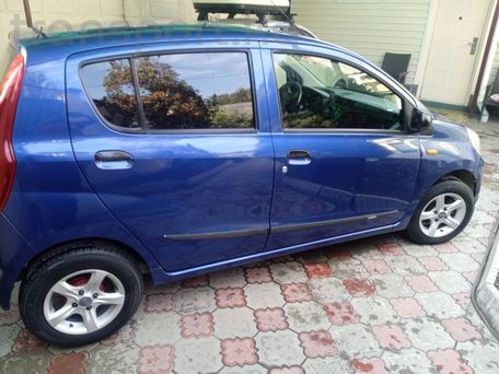 Daihatsu Cuore, 2009 — 照片 6