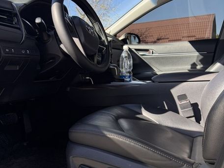 Toyota Camry, 2019 — 照片 6