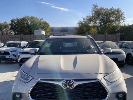 Toyota Highlander, 2026 — photo 1