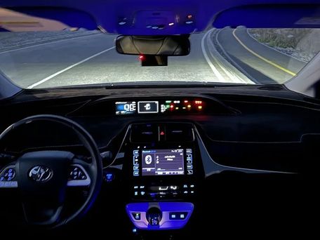 Toyota Prius, 2018 — фото 11