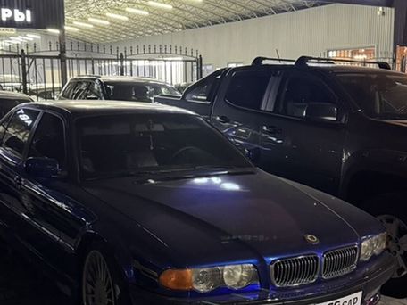 BMW 7 серии, 1999 — 照片 2