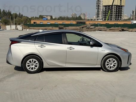 Toyota Prius, 2019 — фото 5